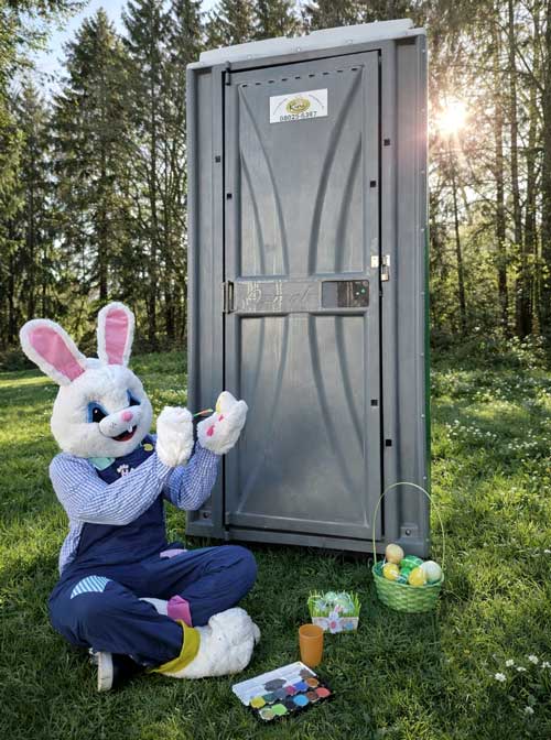 mobiles-klo-fuer-ostern